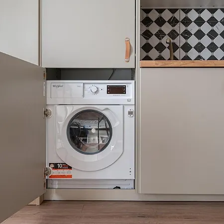 Cozy Next To The Old Town